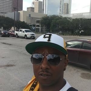 Meet your Posher, Dalwin